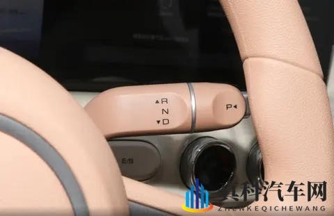 568万元起，25款五菱缤果选购指南，推荐次低配-3