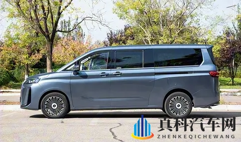 锐胜M8预售16.98万起 定位中大型MPV 燃油_纯电_增程多动力可选-1