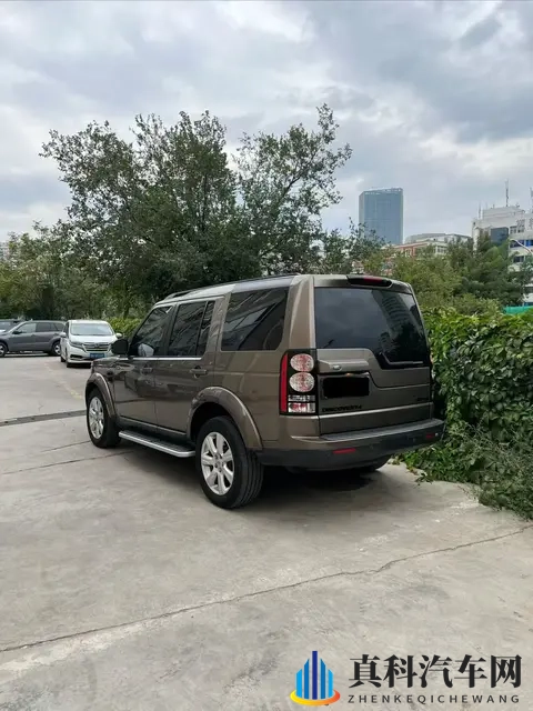 男男的被C到高潮呻吟：两男激情互动，快感中释放呻吟-3