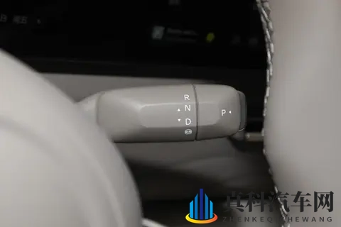 权益价3369万起 智己LS9开启预售 配“恒星”超级增程系统-2