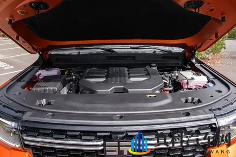 3929万入手6座SUV，四屏联动+8255芯片，续航1400km-3