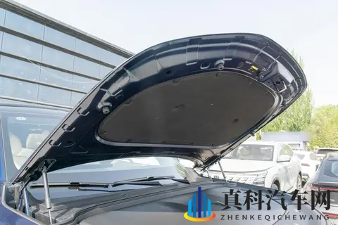 破局者之姿：深蓝S09，7个行李箱塞不满，“移动智慧空间”不虚传-2