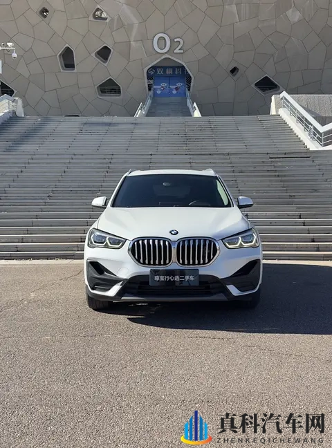 四年八万公里，11万多拿下二手宝马X1，家用代步好选择-1