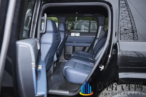 方程豹钛7:定位家庭出行“空间魔术师”,续航可达1300km-2