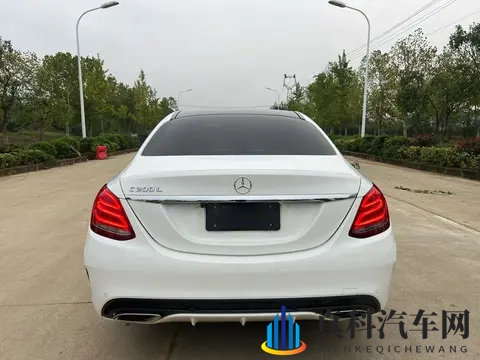 黄片链接:智能驾驶新篇章,未来出行大揭秘-1