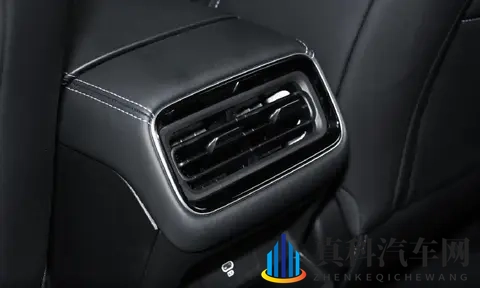 10万级家轿价值选择:星瑞东方曜以越级配置定义舒适出行-1