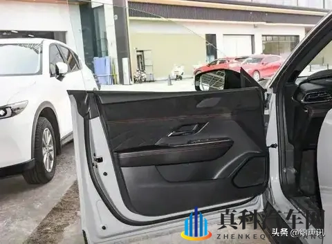 新款马自达EZ-6上市，家族式外观，内配大屏，综合续航1300公里！-3