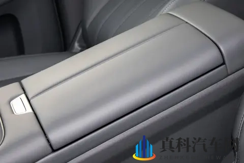 东风奕派2026款eπ008五座版,大空间+高舒适,家用购车选择-2