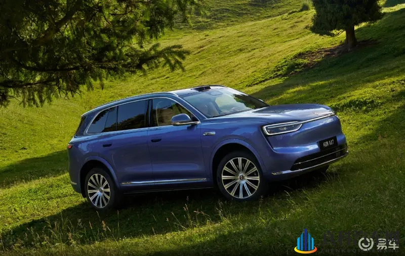 为什么问界M7越卖越贵，却越卖越好？-1