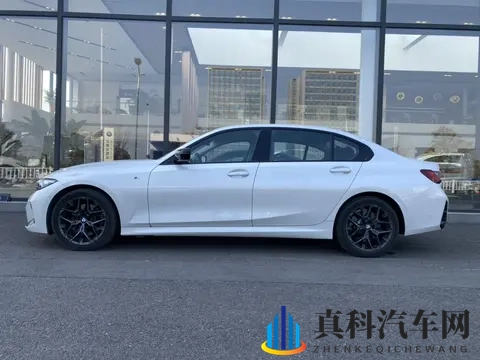 一手准新宝马3系，25万多开回家，还要啥自行车？-2