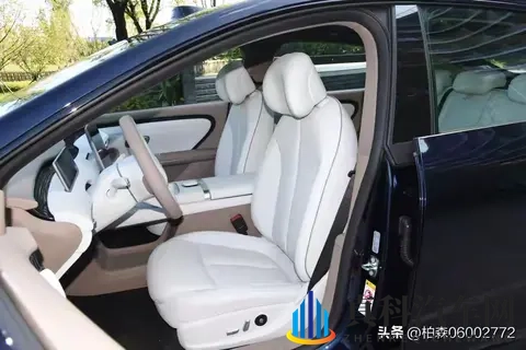 新车 ！售1099万元起_两种动力_配激光雷达，长安启源A06上市-2