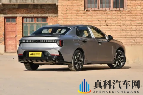 领克03 2026款 15TD DCT Plus:均衡实力与实用体验-2