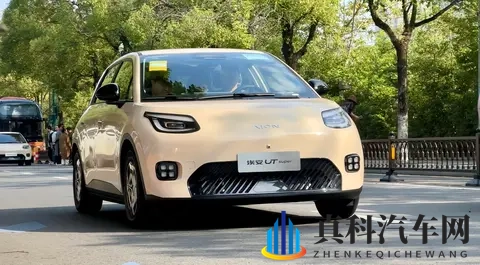 续航500km+99秒换电!埃安UT super:广汽×宁德×京东联合出击!-1