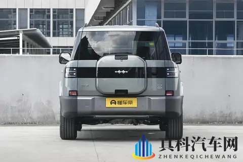 方程豹钛 7:20万级家庭出行的贴心伙伴,科技大空间SUV的实力担当-3