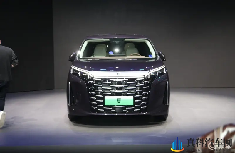 比亚迪夏价格大幅下探,MPV市场搅局者?-1