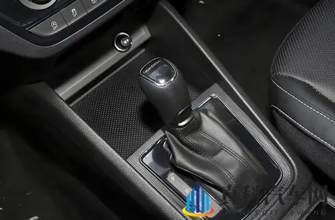 德系行政轿车,搭载EA888 Evo5发动机,升级液晶大屏,2027年上市-1