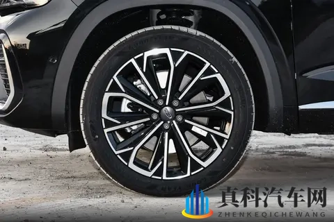 试驾吉利星越L全新东方曜:标配20T+8AT,累计销量超85万台!-3