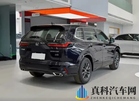 三上和崧泽小职员演解说：汽车新视界：小职员揭秘新能源汽车与自动驾驶-2