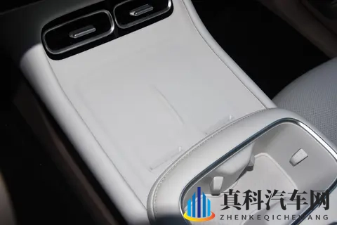 长续航代步车!宏光MINIEV长续航版来袭,售558万-1