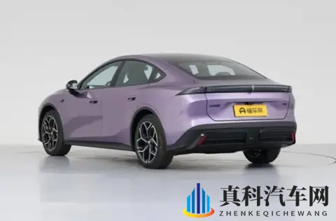 深蓝L06 2026款深度体验:670km续航背后,这辆车真的适合你吗?-2