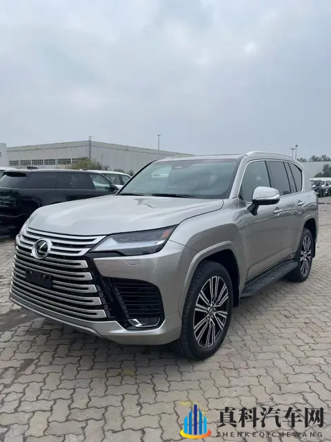 25款加版LX600高级版：超音速钛，开启豪华越野新纪元！-1