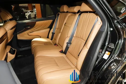 雷克萨斯LS的差价哲学：从88万到120万，每分钱花在哪了-1