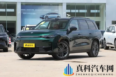 17万买6座车,选零跑C16纯电版,续航630km,空间大-2