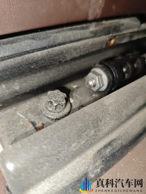 16万多拿下豪华SUV，2019款奔驰GLC香不香？-1