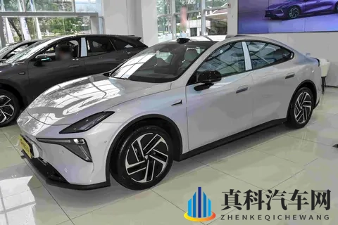 深蓝L06曝光，激光雷达全系标配，14万级玩出新花样-2