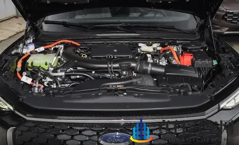 15万级性能家轿,蒙迪欧配27英超大屏和L2辅助驾驶,真香!-3