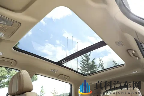 230km纯电续航+电混四驱 12万级蓝电E5 PLUS值不值得冲？-3