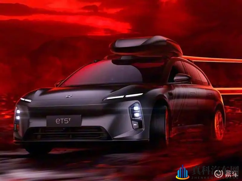 总裁大肚 桌角 憋尿勒肚子：总裁急尿桌角，尴尬场面引围观-1