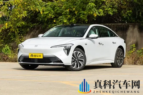 新车 纯电续航325公里_15T增程动力,小鹏P7+增程版更多消息曝光-1