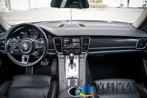 电动MINI COOPER 15.38万起售-1