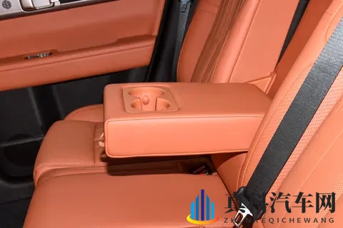 一台好车能改变生活,有了方程豹钛7,全家出行再无困扰-3