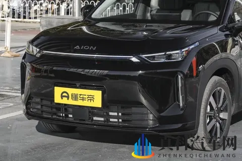 埃安i60增程版:15万以内增程SUV,适合家用-1