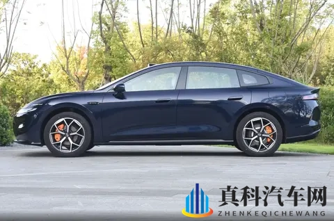 合资燃油B级车配鸿蒙座舱,超香组合-1