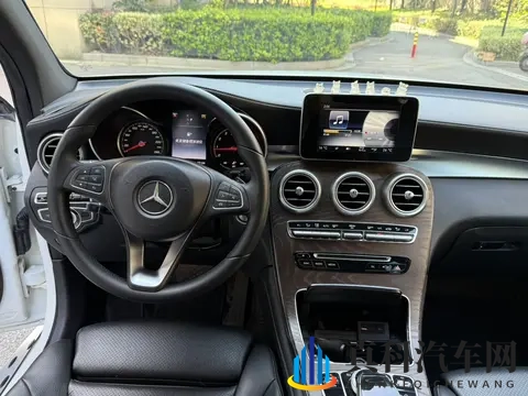 十年老友价,圆你奔驰梦——二手GLC300-2