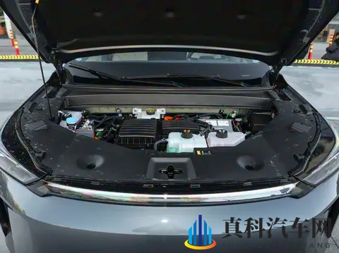 埃安AION i60预售1198万起 前排可放平+车外投影仪 续航210km-2