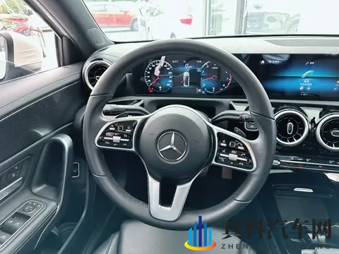 李蓉蓉七夕节物语三部曲:汽车见证浪漫七夕,情侣出行新风尚-2