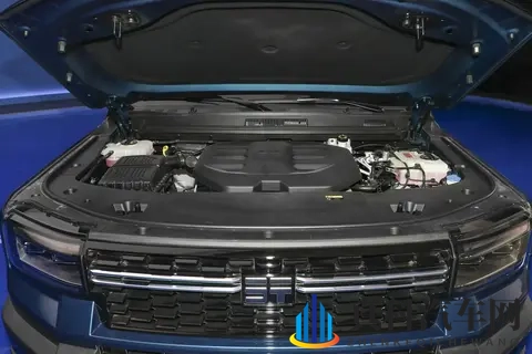 方盒子造型+空气悬架，纵横G700表现如何？-3