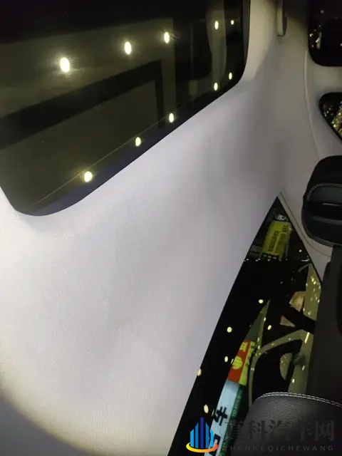 昆明见证：比亚迪秦・宋 2026 款焕新登场-1