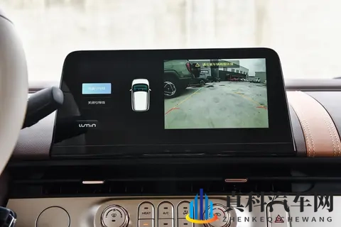 2025 款长安 Lumin 车型细节梳理：含实际驾驶体验与选择建议-2