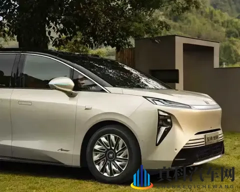 别克至境世家内饰预告图曝光 新车将于年内上市-2