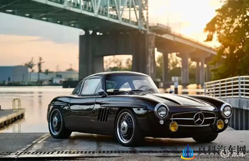 美女裸体应用:惊艳裸照应用展示平台-1