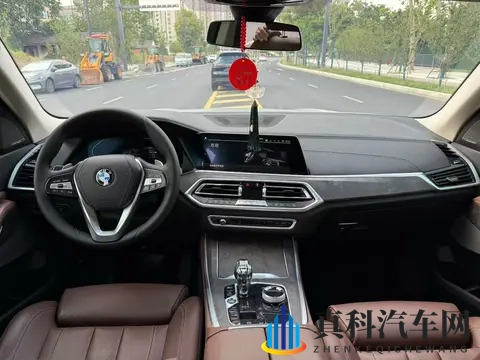 做i爱直播：汽车直播新玩法：娱乐互动两不误，带你体验不一样！-2