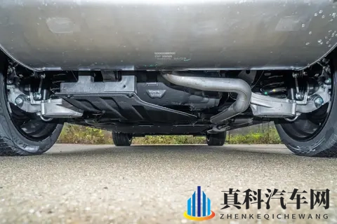 东风奕派2026款eπ008增程超阔版五座:家庭用车优选-1