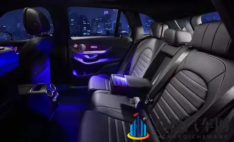 仅售3998万！新增经典版，入门价降28万，新款奔驰GLC L上市-2