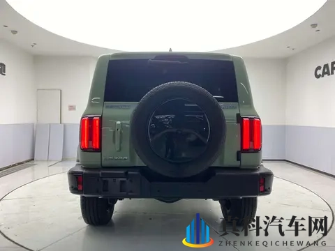 24年一手坦克300穿越者，准新硬汉座驾，18万拿下！-1