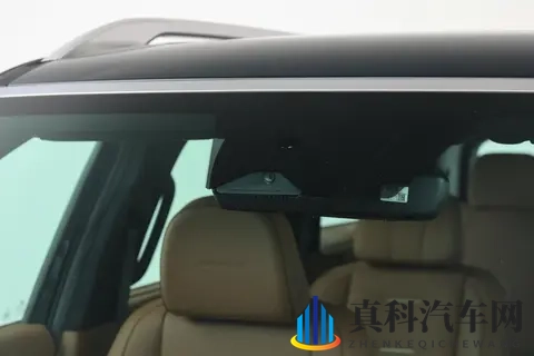 新一代帕里斯帝：动力强劲油耗低，空间布局灵活，家用很合适-2